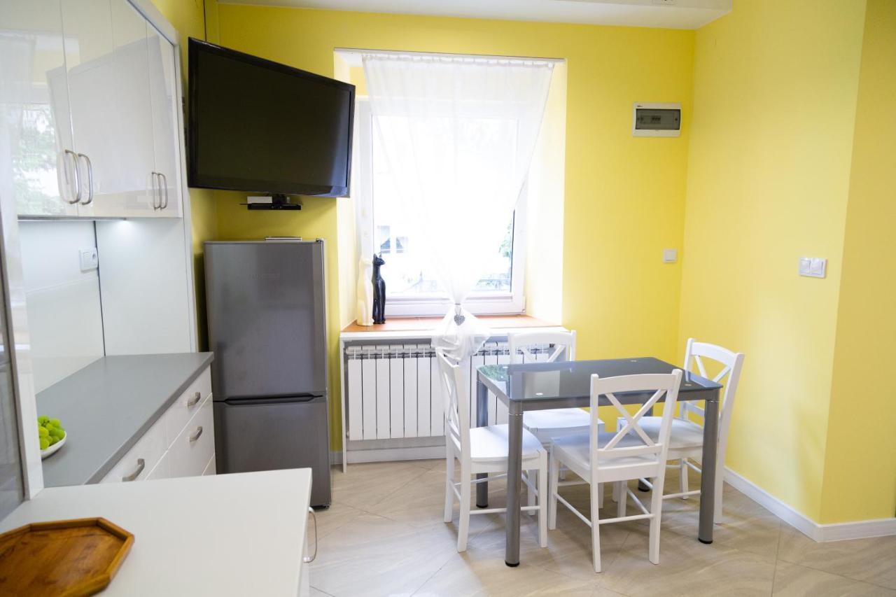 Apartament Przy Rynku Ostrowiec Swietokrzyski Exterior photo