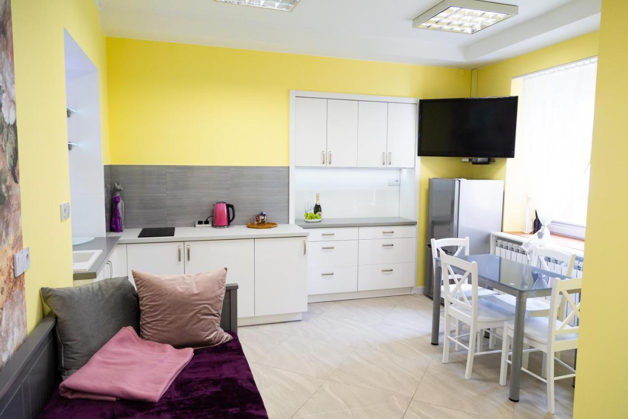 Apartament Przy Rynku Ostrowiec Swietokrzyski Exterior photo
