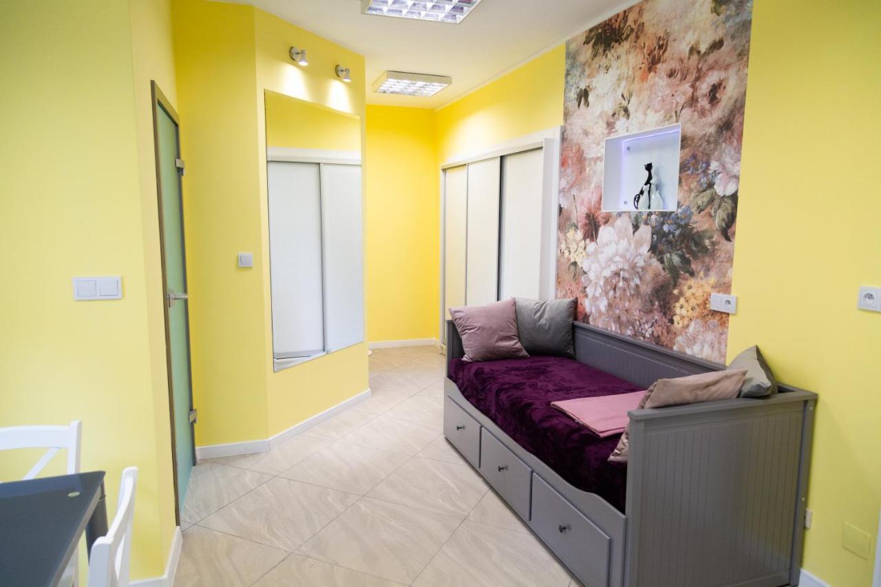 Apartament Przy Rynku Ostrowiec Swietokrzyski Exterior photo